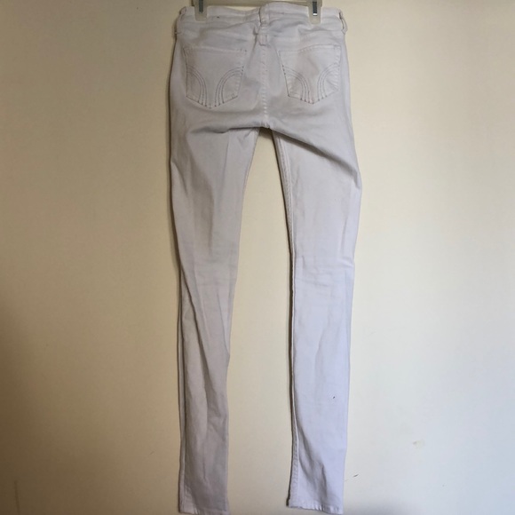 White Hollister Super Skinny Jeans - Picture 3 of 4